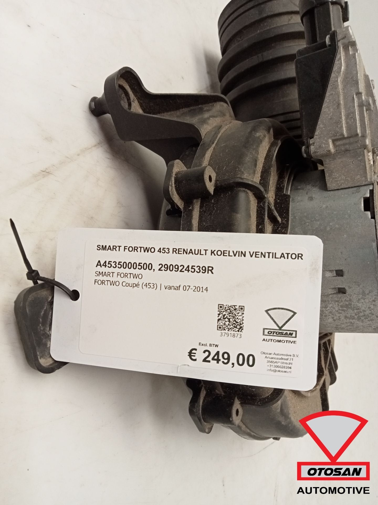 Smart Fortwo 453 Renault Koelvin Ventilator A453000500 29092, Gebruikt, Mercedes-Benz AG, Ophalen of Verzenden, Mercedesstrasse 120
70372  Stuttgart, DE
