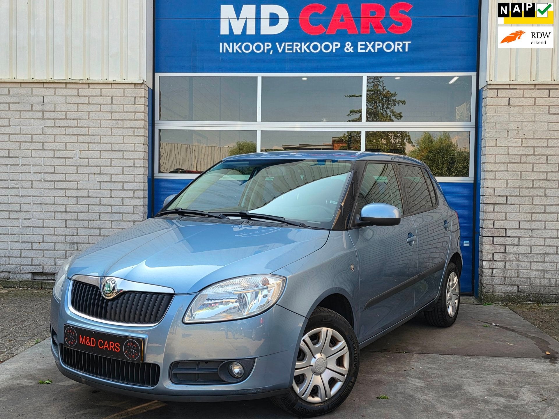 Skoda Fabia 1.6-16V Tour AUTOMAAT/NAP/AIRCO/PDC, Auto's, Stof, Gebruikt, Zwart, 4 cilinders