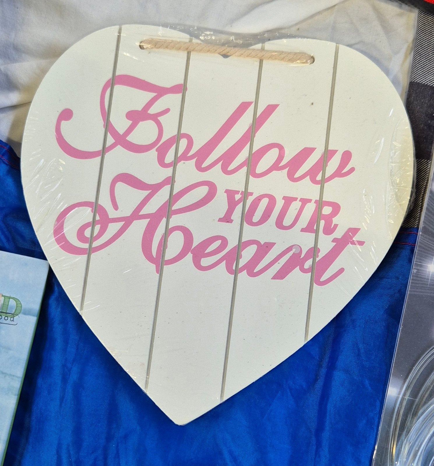 Houten hart 'Follow Your Heart' -  20cm, Ophalen of Verzenden, Nieuw, Wit, Hout