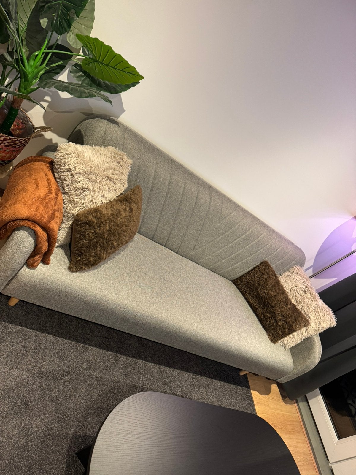 JYSK PARADIS Slaapbank lichtgrijze stof/eiken kleur, Huis en Inrichting, Banken | Sofa's en Chaises Longues, Driepersoons, 75 tot 100 cm