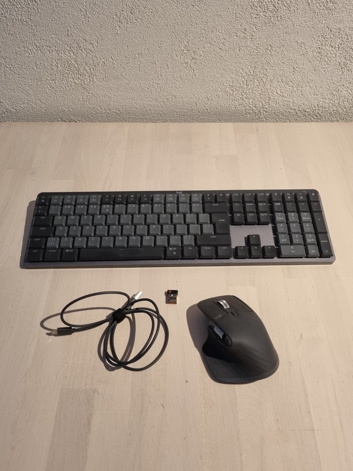 Logitech MX Mechanical Toetsenbord & MX Master 3S Muis Set, Logitech, Toetsenbord en muis-set, Ophalen of Verzenden, Zo goed als nieuw