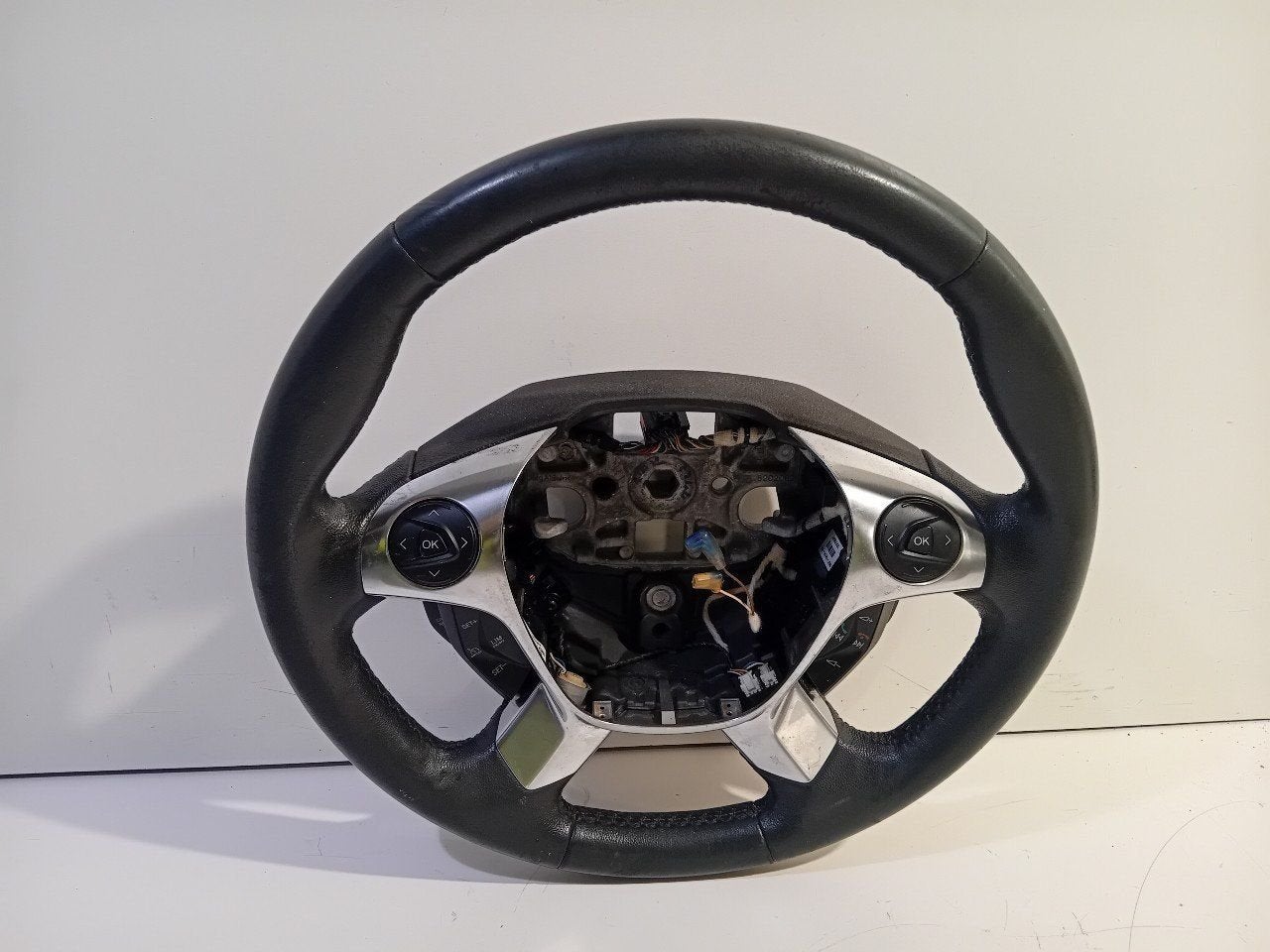 Stuur Ford Transit, Auto-onderdelen, Onderdelen@venauto.nl, Van der Ven Autorecycling B.V., Gebruikt, Ettenseweg 76, 4706 PB Roosendaal, The Netherlands