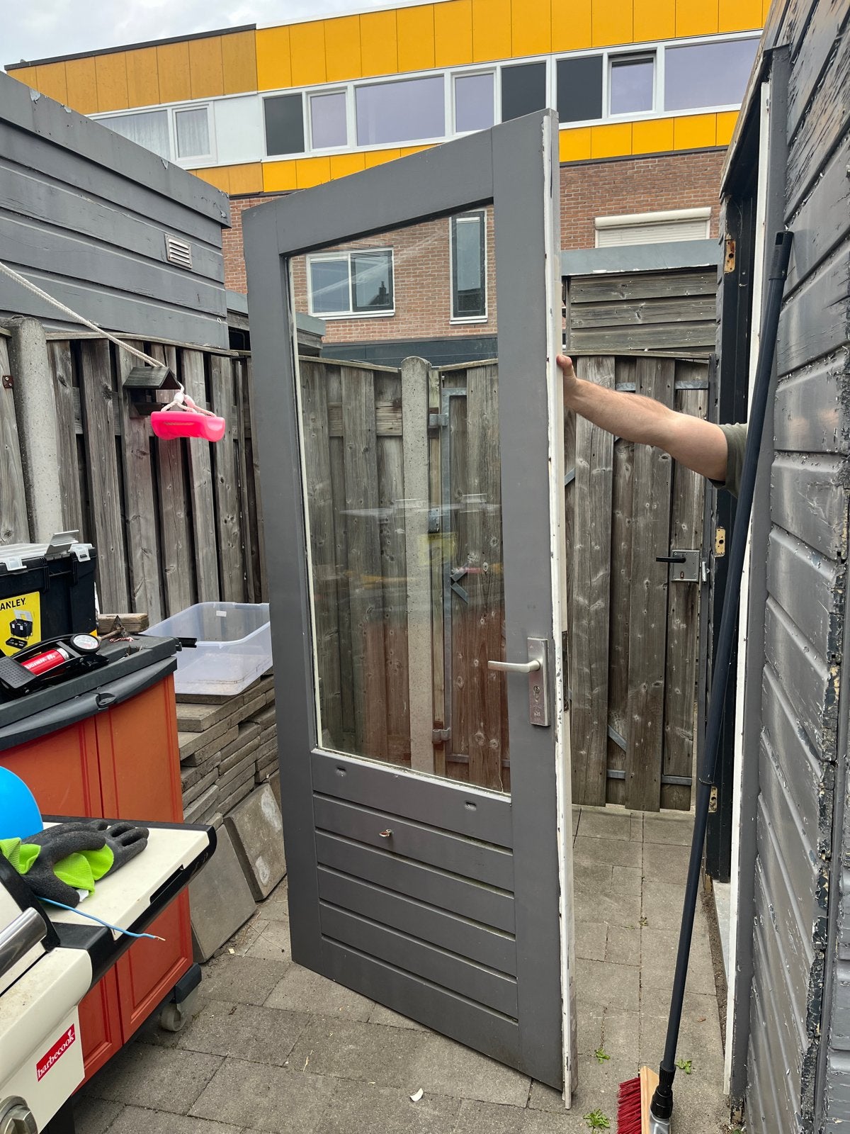 Buitendeur/achterdeur hardhout met dubbel glas, Doe-het-zelf en Verbouw, Deuren en Horren, Ophalen, Gebruikt, Buitendeur, 200 tot 215 cm