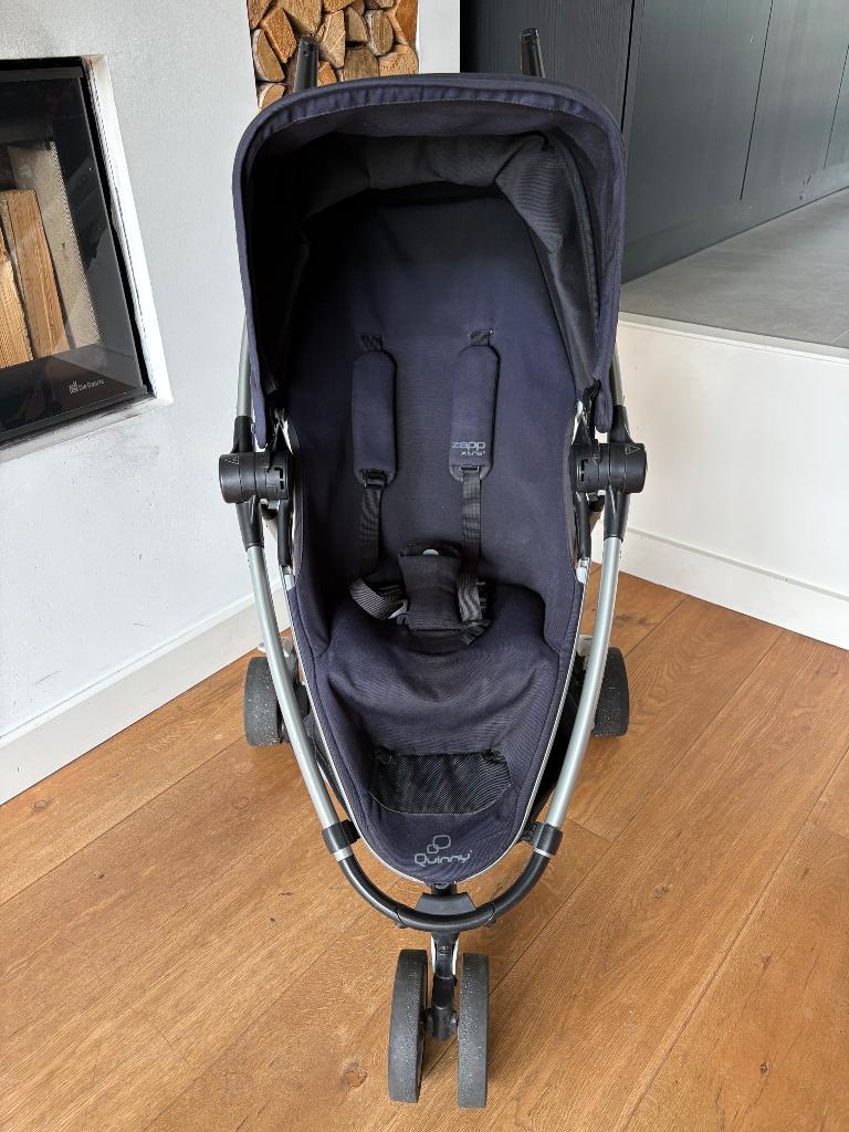 Quinny Zapp Xtra 2 buggy (Donkerblauw), Kinderen en Baby's, Buggy's, Ophalen, Gebruikt, Quinny, Zonnekap