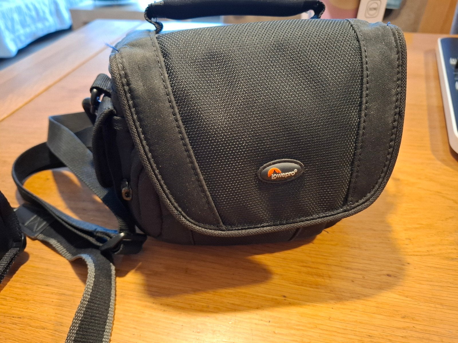Fujifilm FinePix S5600 digitale camera met tas, Gebruikt, Compact, Ophalen of Verzenden, Fuji