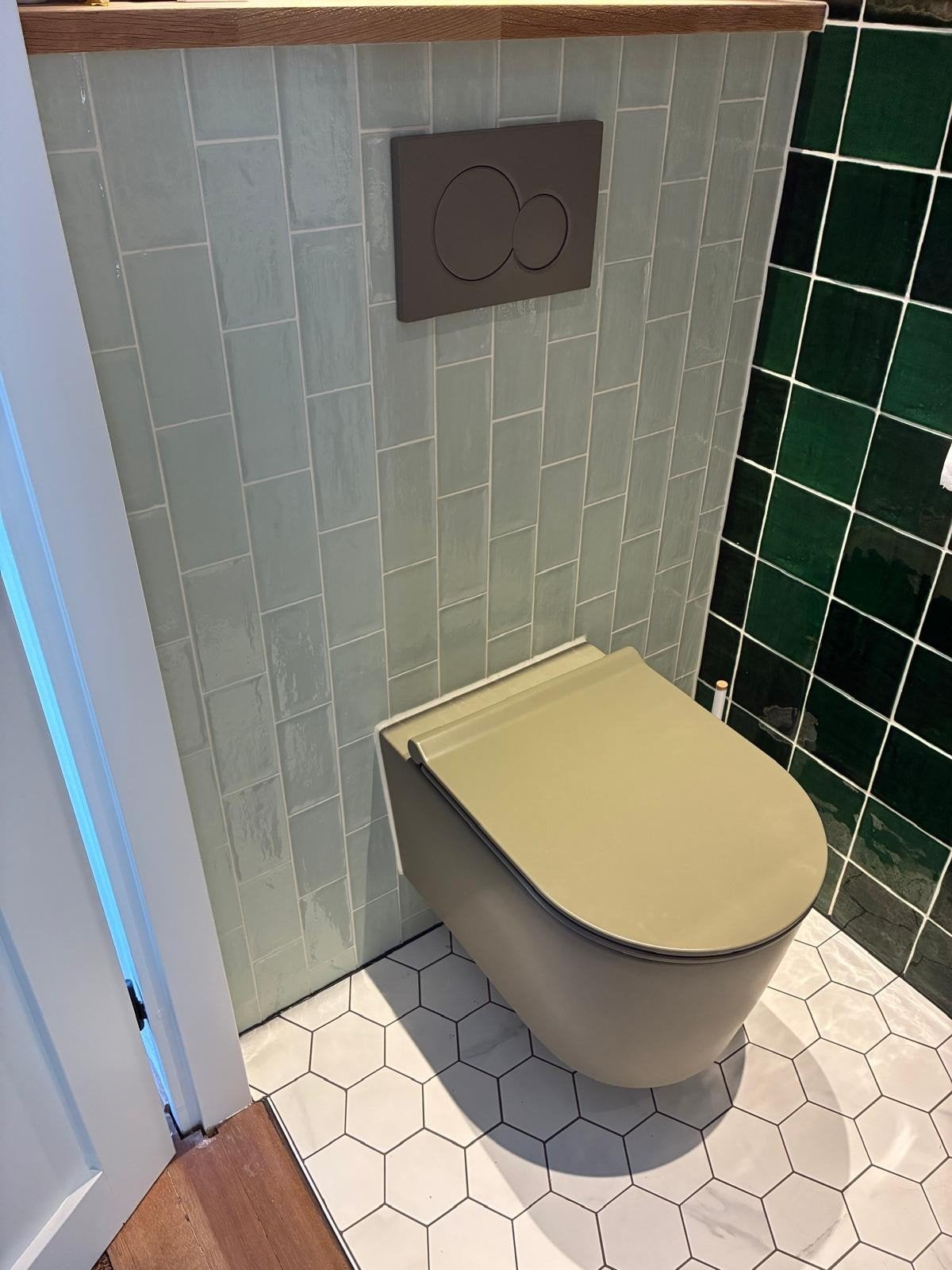 14 losse mintgroene wandtegels - perfect voor klein project, Ophalen, Nieuw, Wandtegels