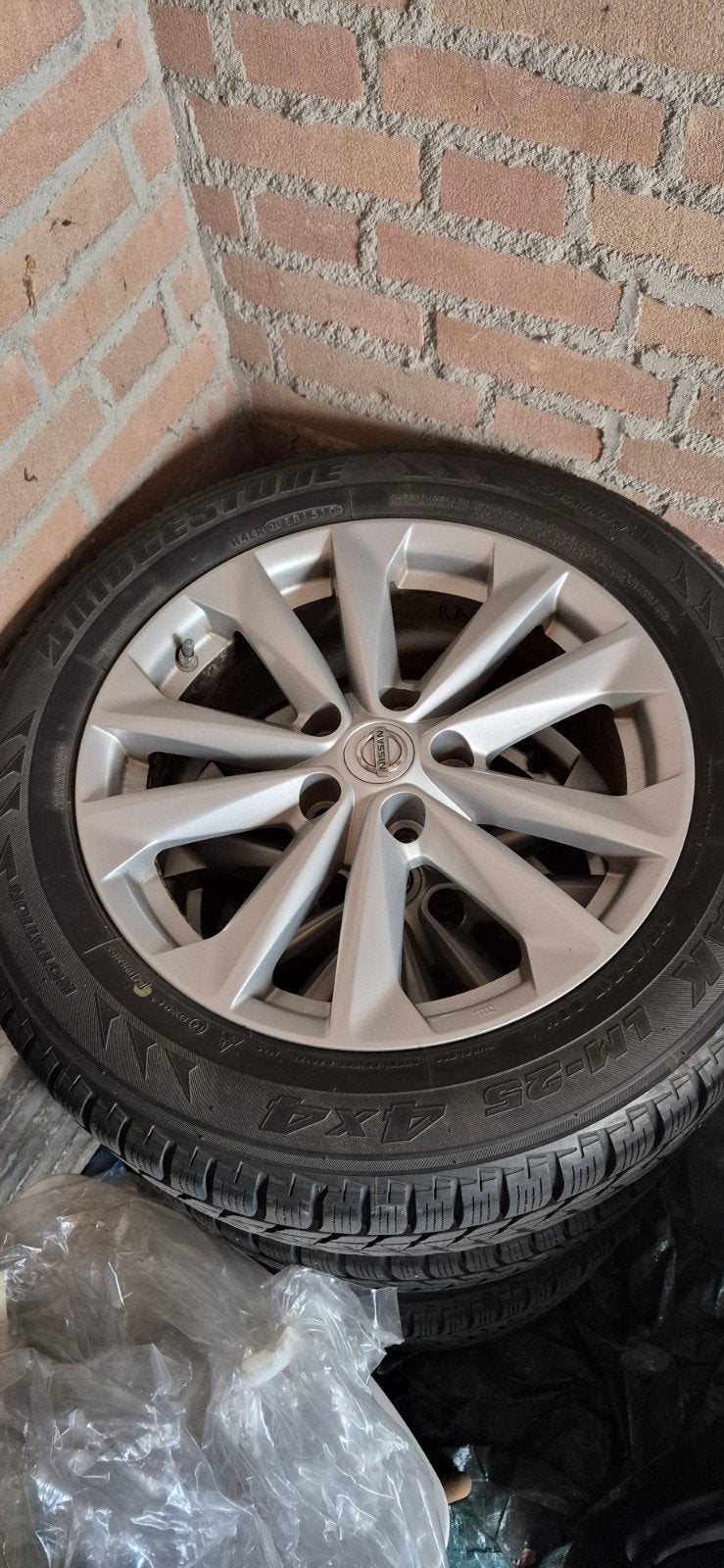 BRIDGESTONE Winterbanden met velgen voor Nissan Qashqai J11/, Ophalen
