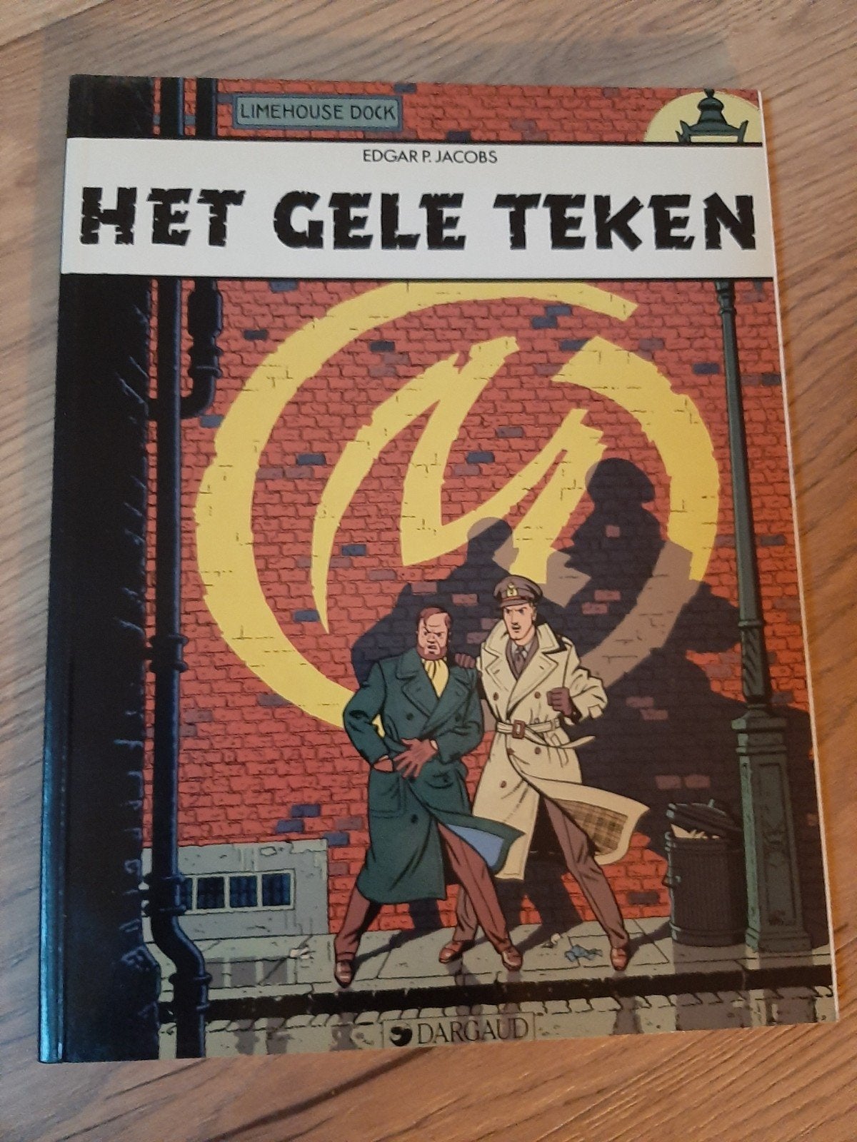 Het Gele Teken - Edgar P. J - 1e druk, 2e niet hardcove, Ophalen of Verzenden