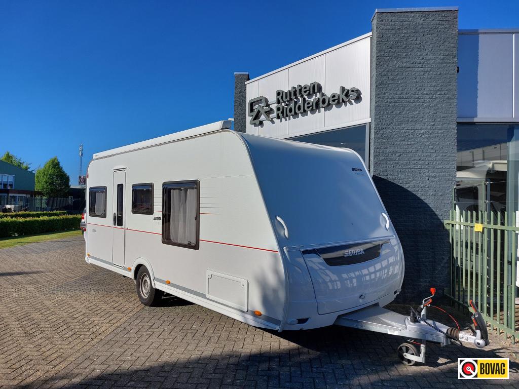 Eriba Living 470 (Queensbed), Caravans en Kamperen, Caravans, Standaardzit, Bedrijf, Schokbreker, 6 tot 7 meter