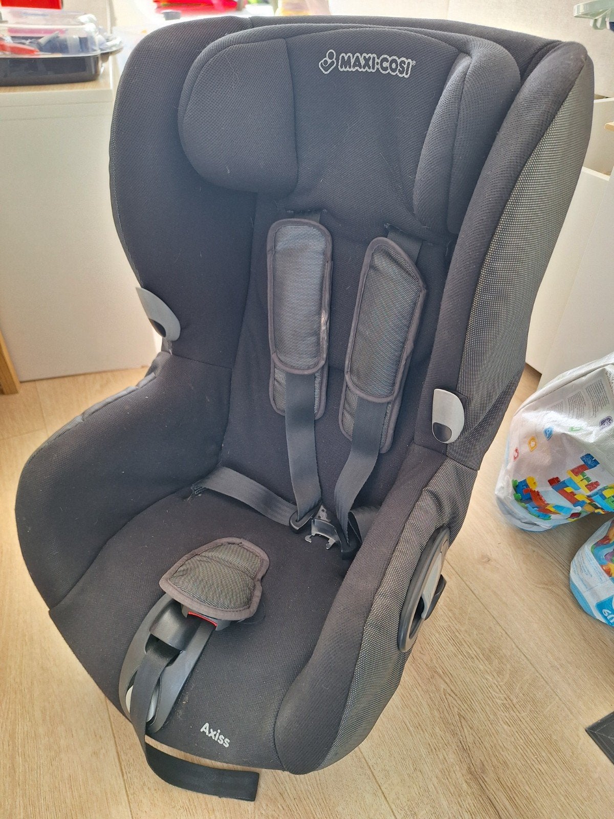 Maxi-Cosi Axiss draaibaar autostoeltje - Gebruikt, Ophalen, Gebruikt, Verstelbare rugleuning, 9 t/m 18 kg