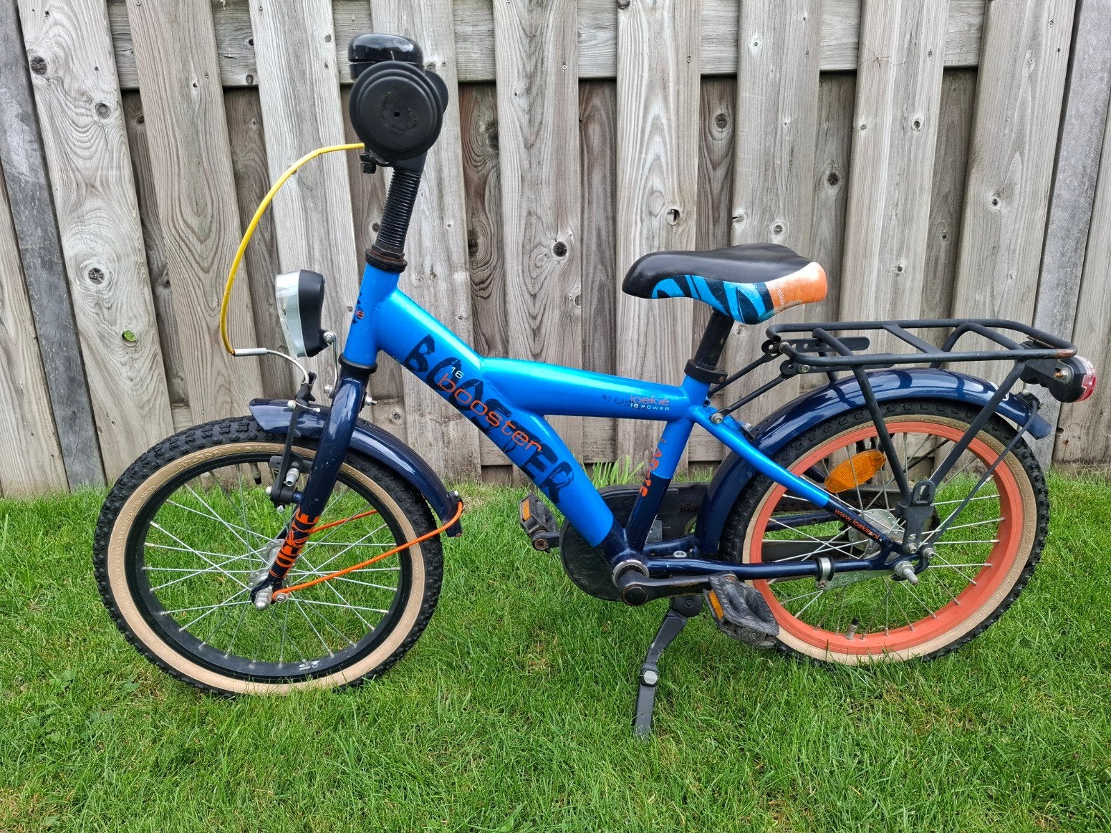 Loekie kinderfiets 16 inch, Ophalen, Terugtraprem, Gebruikt, Loekie