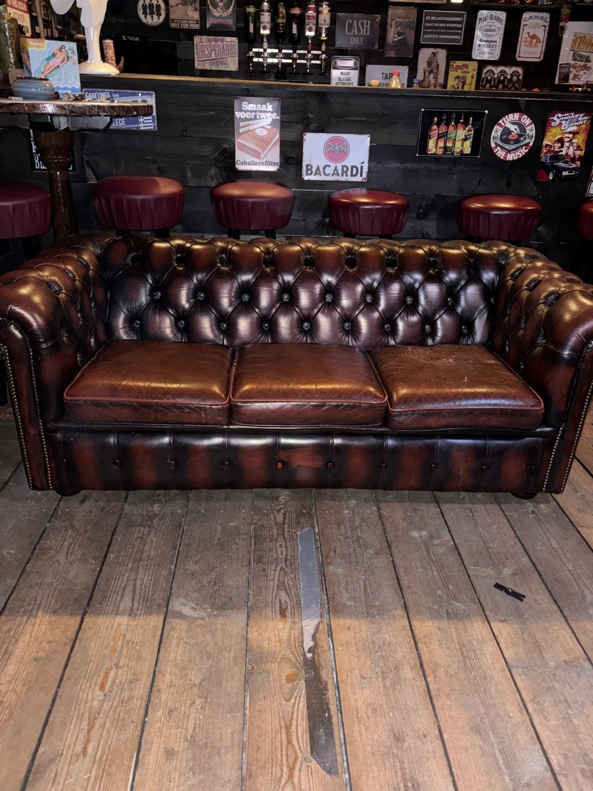 Chesterfield bankstel - bruinrood leer, zeer goede staat, Ophalen, Driepersoons, Zo goed als nieuw, 200 tot 250 cm