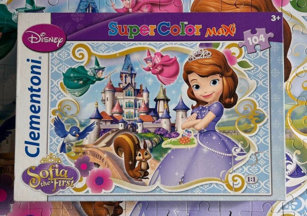 Disney kleurrijke puzzel Sofia 104 grote puzzelstukken!, Ophalen of Verzenden, Meer dan 50 stukjes, Zo goed als nieuw, 6 jaar of ouder