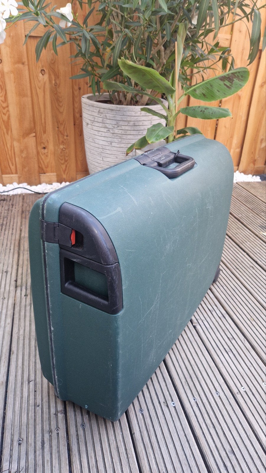 Carlton Koffer - 80 liter - Groen - Met slot en wieltjes, Ophalen