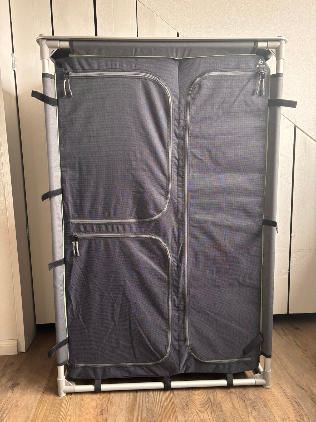 Bo-Camp Wollaston Legkast 140cm, Inclusief draagtas - €59,95, Ophalen, Zo goed als nieuw, Campingkast