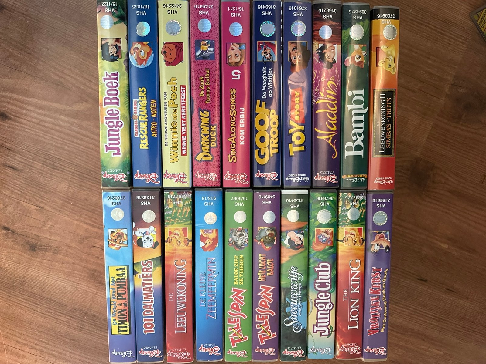 20 Disney Classic video’s en 6 andere tekenfilms, Alle leeftijden, Ophalen, Zo goed als nieuw