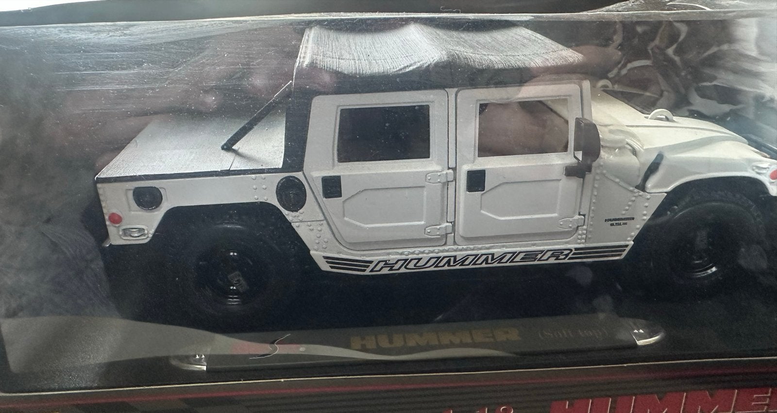 Maisto Hummer H18 Modelauto - Nieuw in Doos, Hobby en Vrije tijd, Modelauto's | 1:18, Ophalen of Verzenden, Zo goed als nieuw
