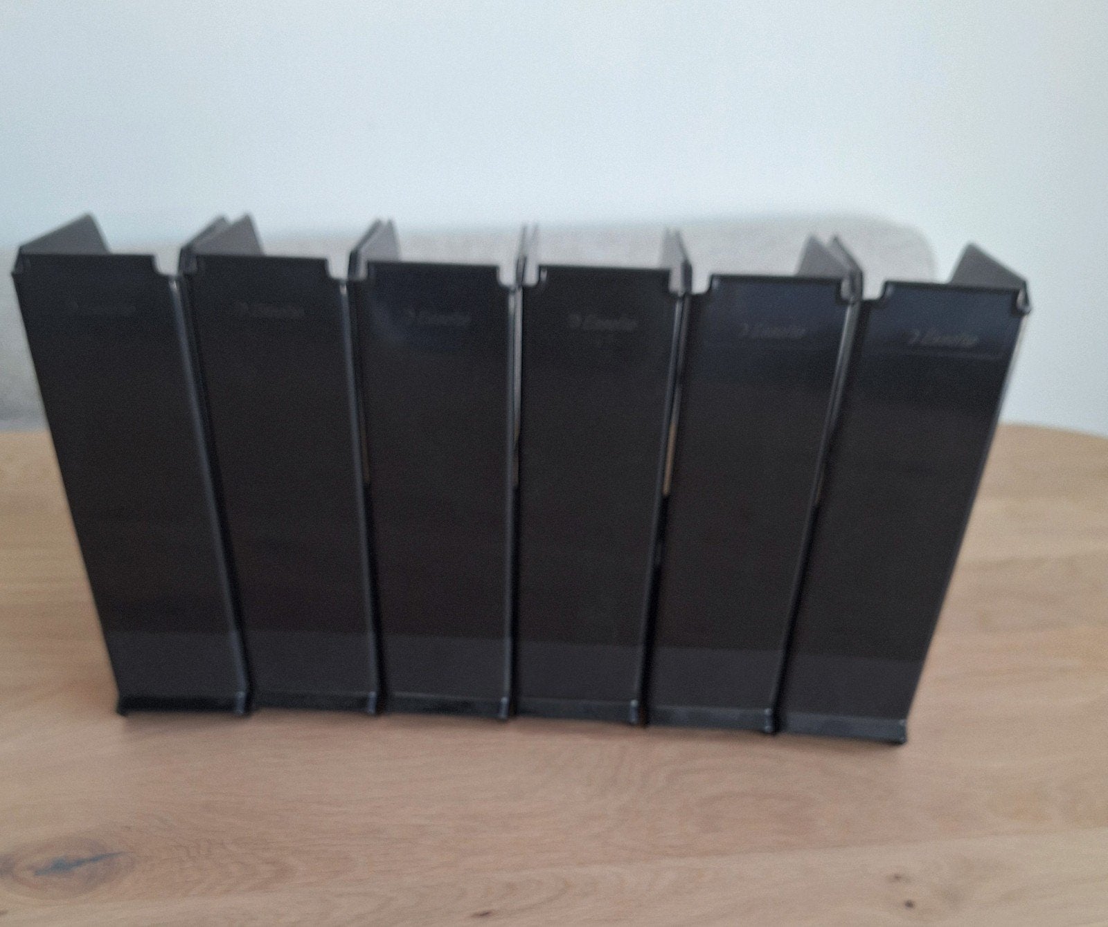 Esselte tijdschriftenhouders (6 stuks), Ophalen, Gebruikt