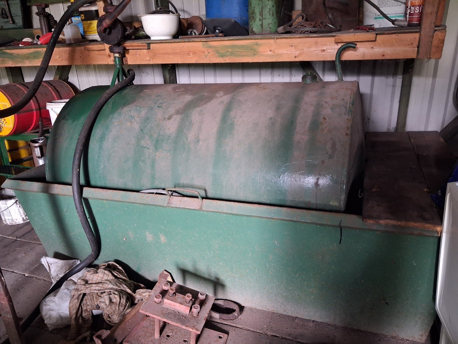 Dieseltank met lekbak, Auto-onderdelen, Ophalen, Nieuw