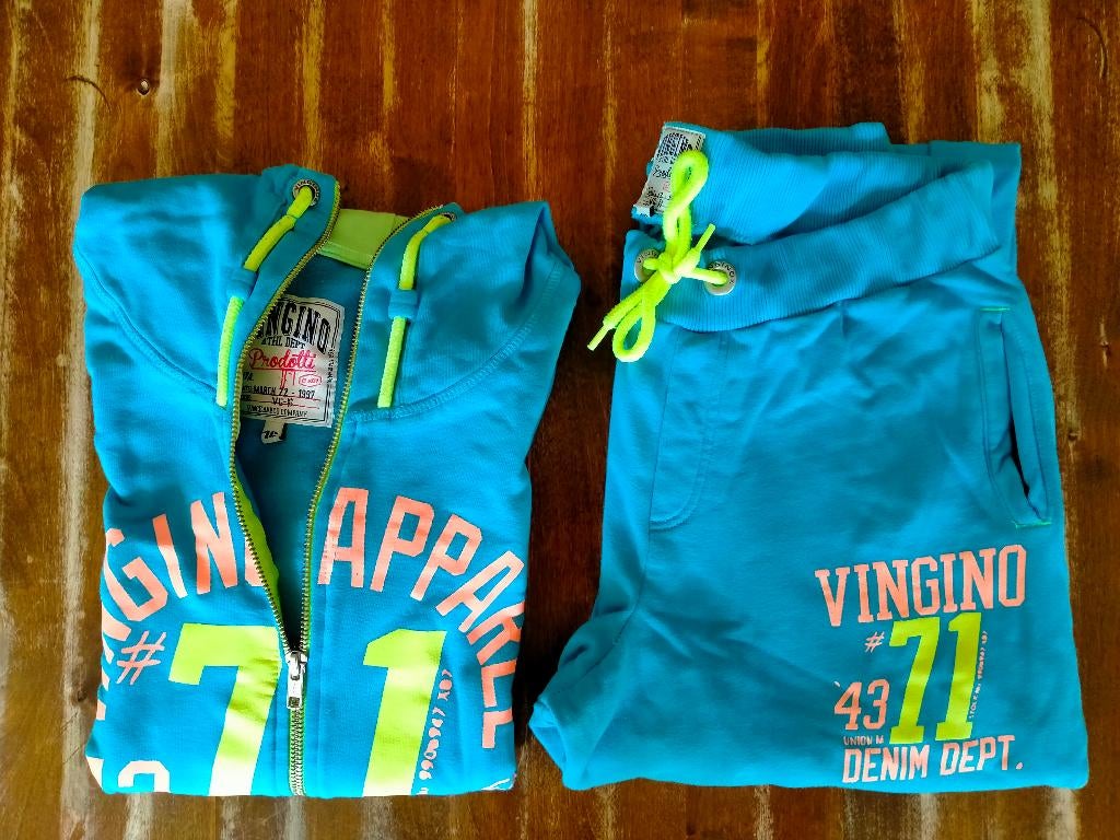 VINGINO joggingpak maat 16 / 176. Zgan, Ophalen of Verzenden, Zo goed als nieuw, Setje, Vingino