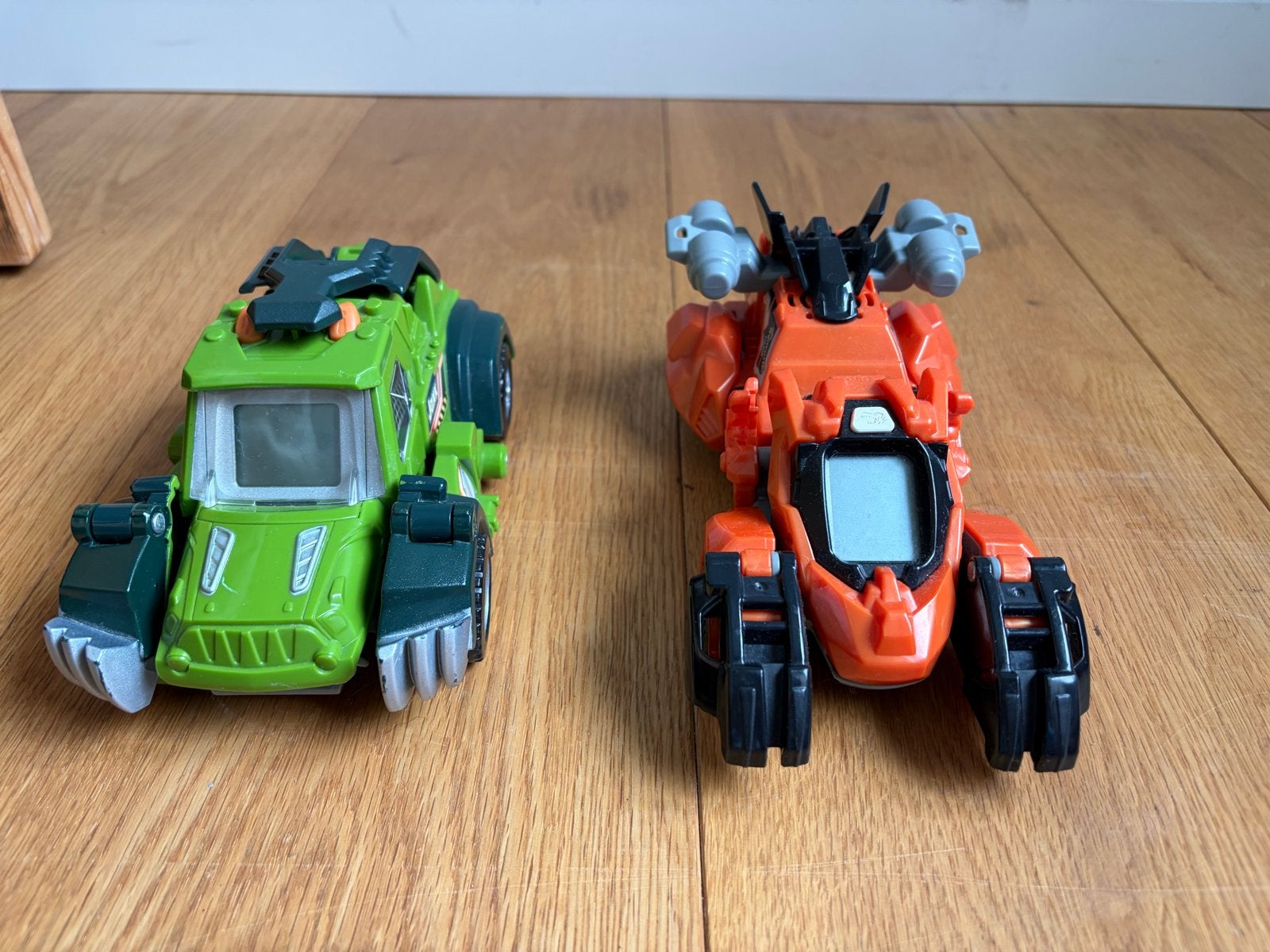 VTech Switch & Go Dinos: T-Rex en Triceratops, Ophalen of Verzenden, Gebruikt