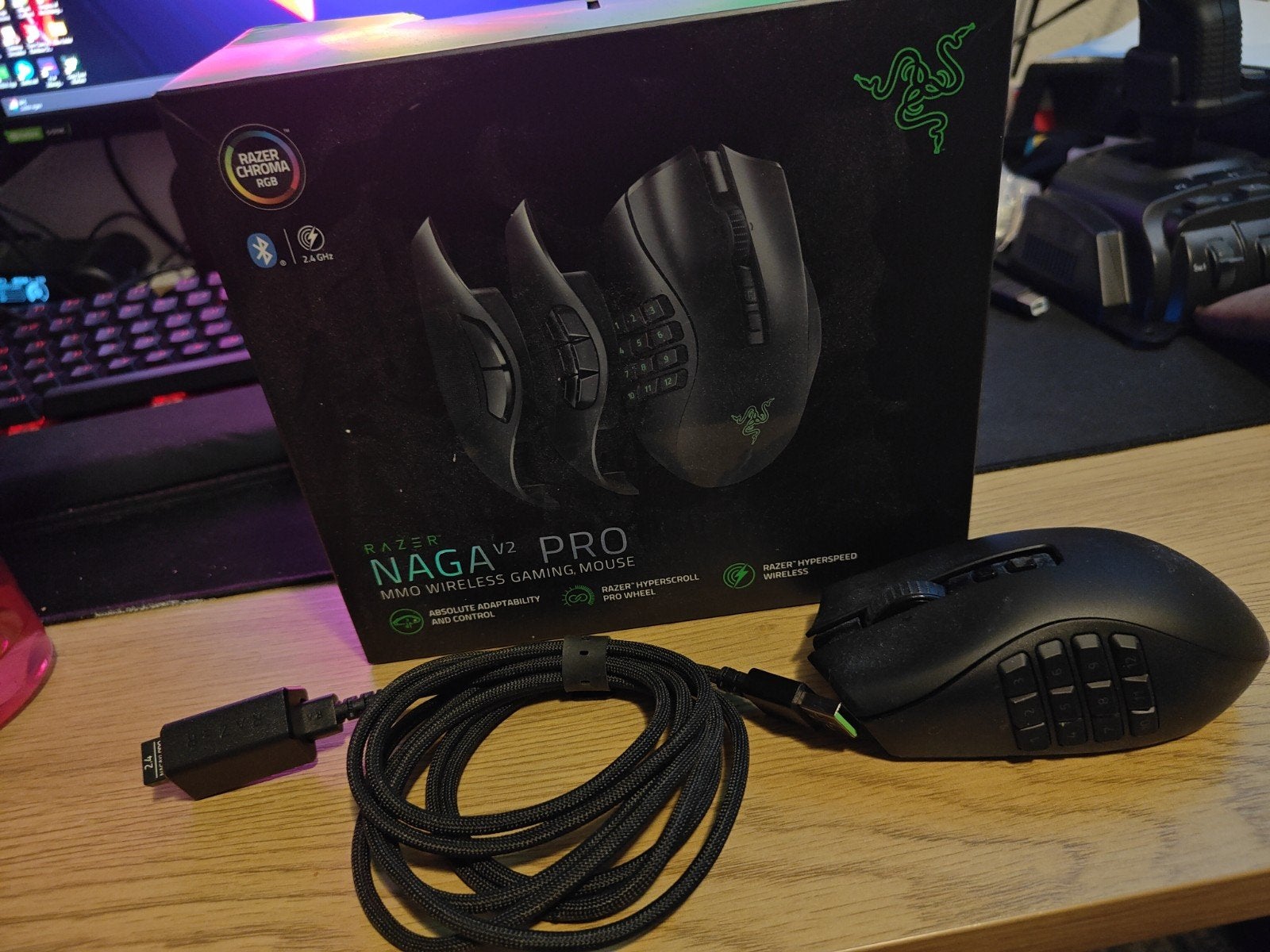 Razer Naga V2 Pro draadloze gaming muis - Zo goed als nieuw, Computers en Software, Muizen, Rechtshandig, Muis, Gaming muis, Ophalen of Verzenden