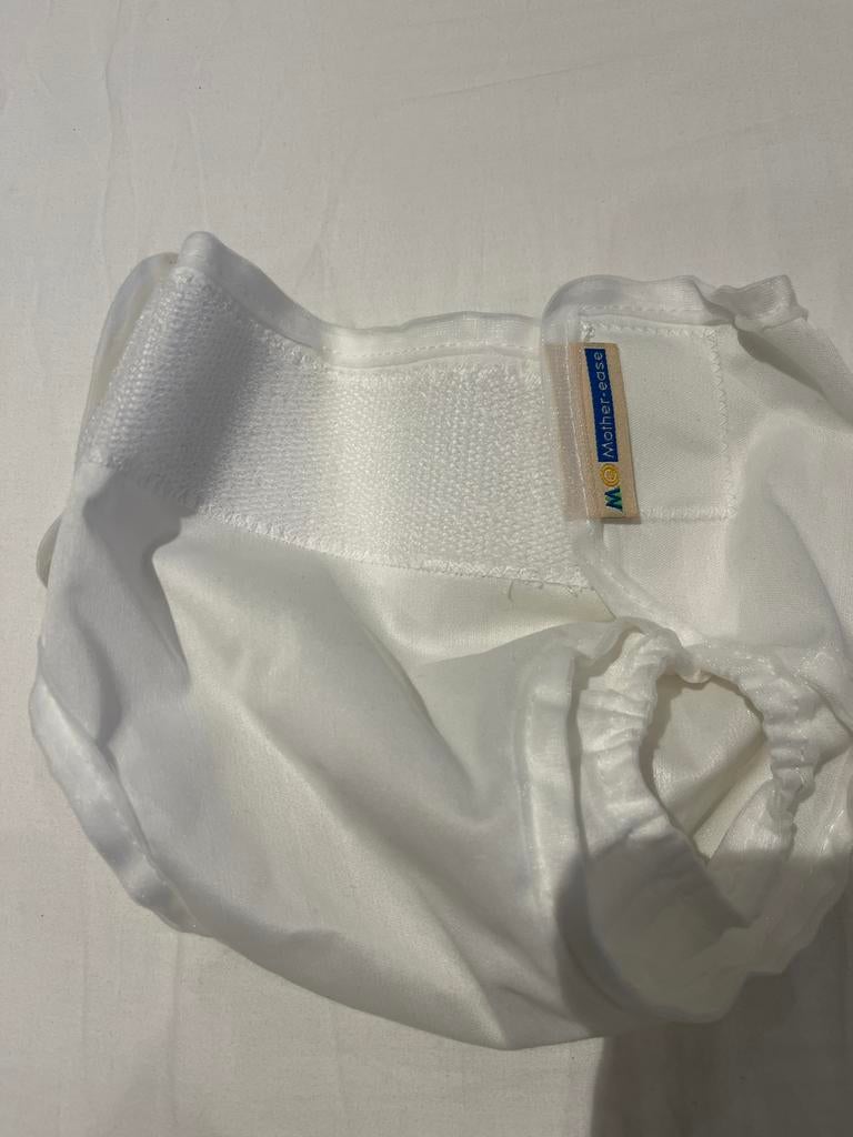 Mother-ease overbroekje voor wasbare luiers maat Sm, Ophalen of Verzenden, Nieuw