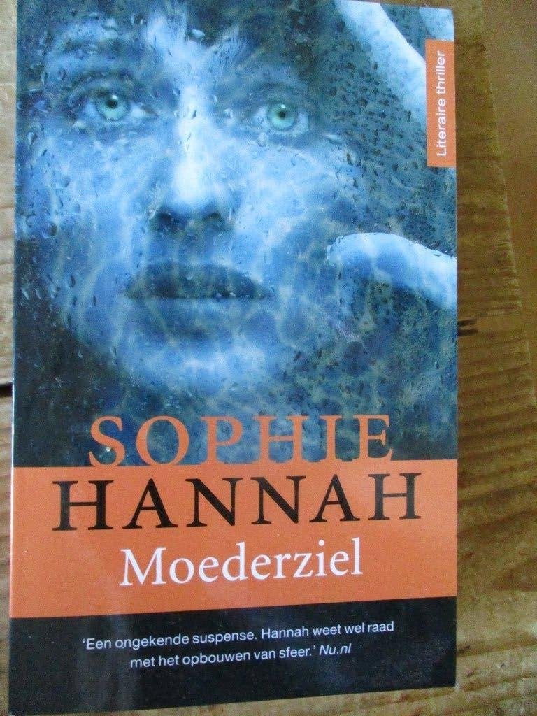 Sophie Hannah. "Moederziel"., Europa overig, Ophalen of Verzenden, Sophie Hannah., Zo goed als nieuw