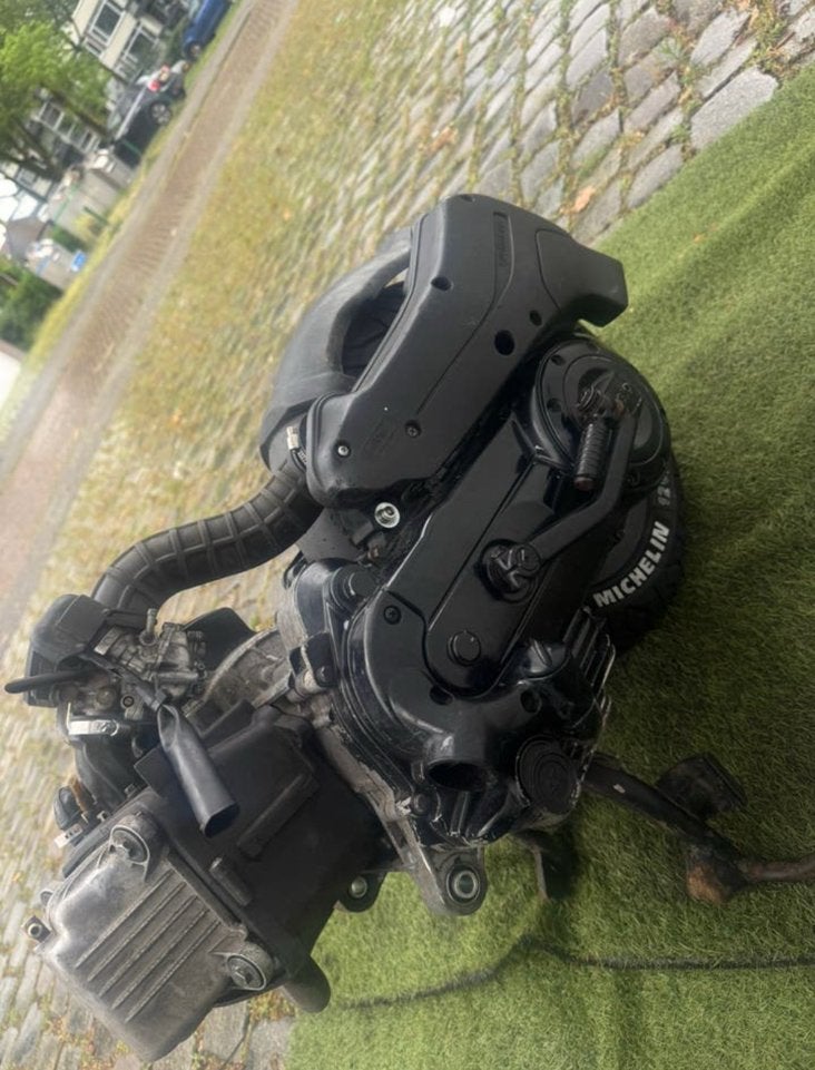 Zip 80cc full mallosi blok‼️, Fietsen en Brommers, Scooters | Piaggio, Ophalen of Verzenden, Zo goed als nieuw, Benzine, Zip