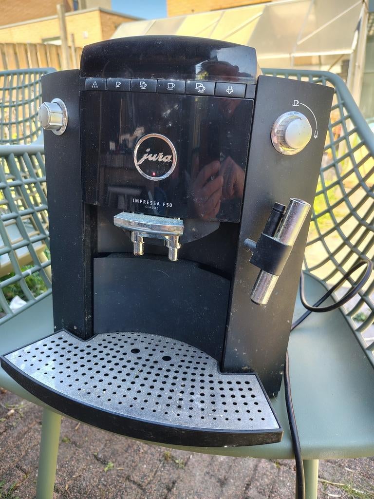 Jura f50 classic koffiemachine, Witgoed en Apparatuur, 10 kopjes of meer, Ophalen, Koffiemachine