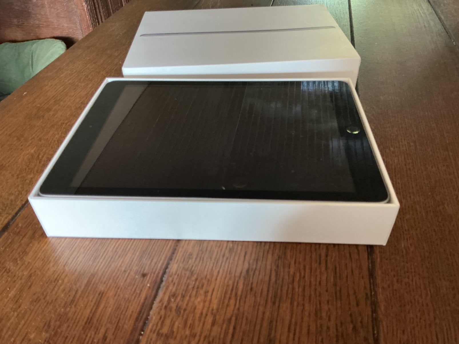 Apple ipad wifi 5e generatie A1822