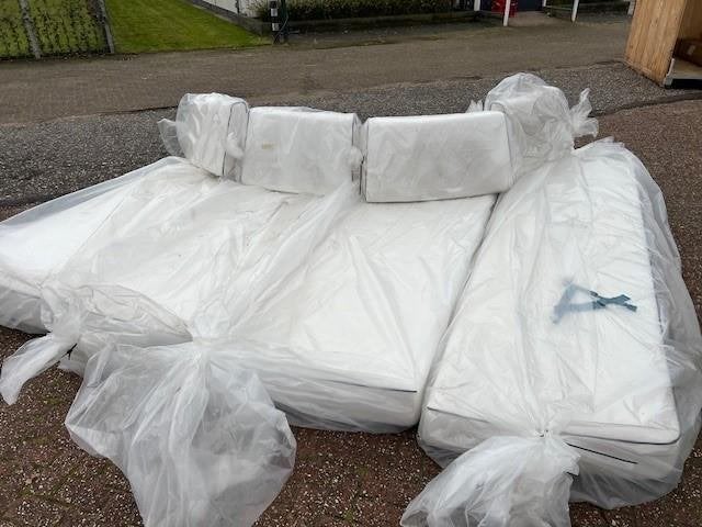 2236. Zonnebed / ligbed / kussens bank / zonneveld, Ophalen, Nieuw, Overige materialen