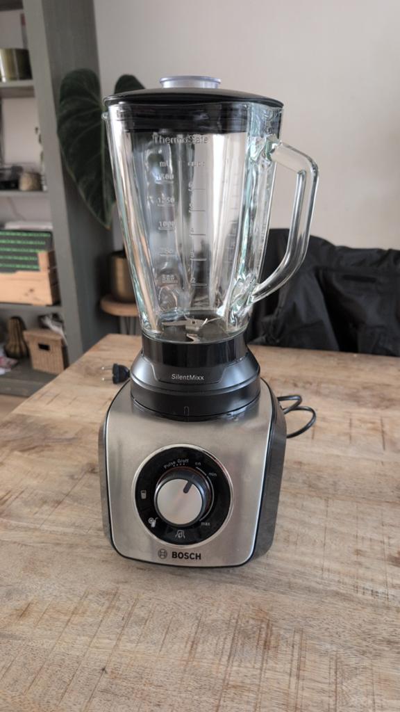 Bosch SilentMixx Blender - Krachtig en Stil, Ophalen of Verzenden, Zo goed als nieuw, Blender