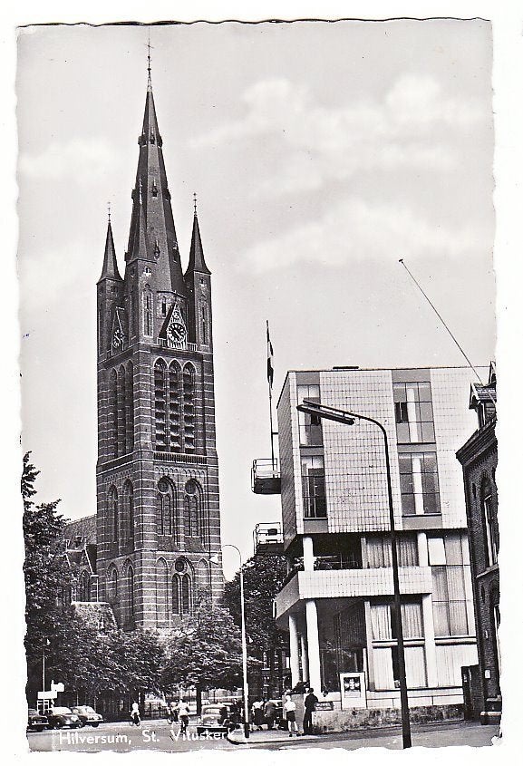 Hilversum (NH) St. Vituskerk 1960., Ophalen, 1960 tot 1980, Gelopen, Noord-Holland