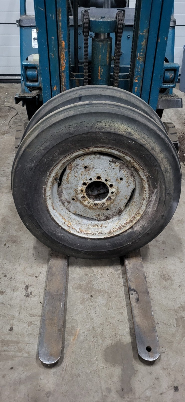 banden 7.50x18 komen van ford, Zakelijke goederen, Agrarisch | Onderdelen | Banden, Velgen en Assen, Ophalen