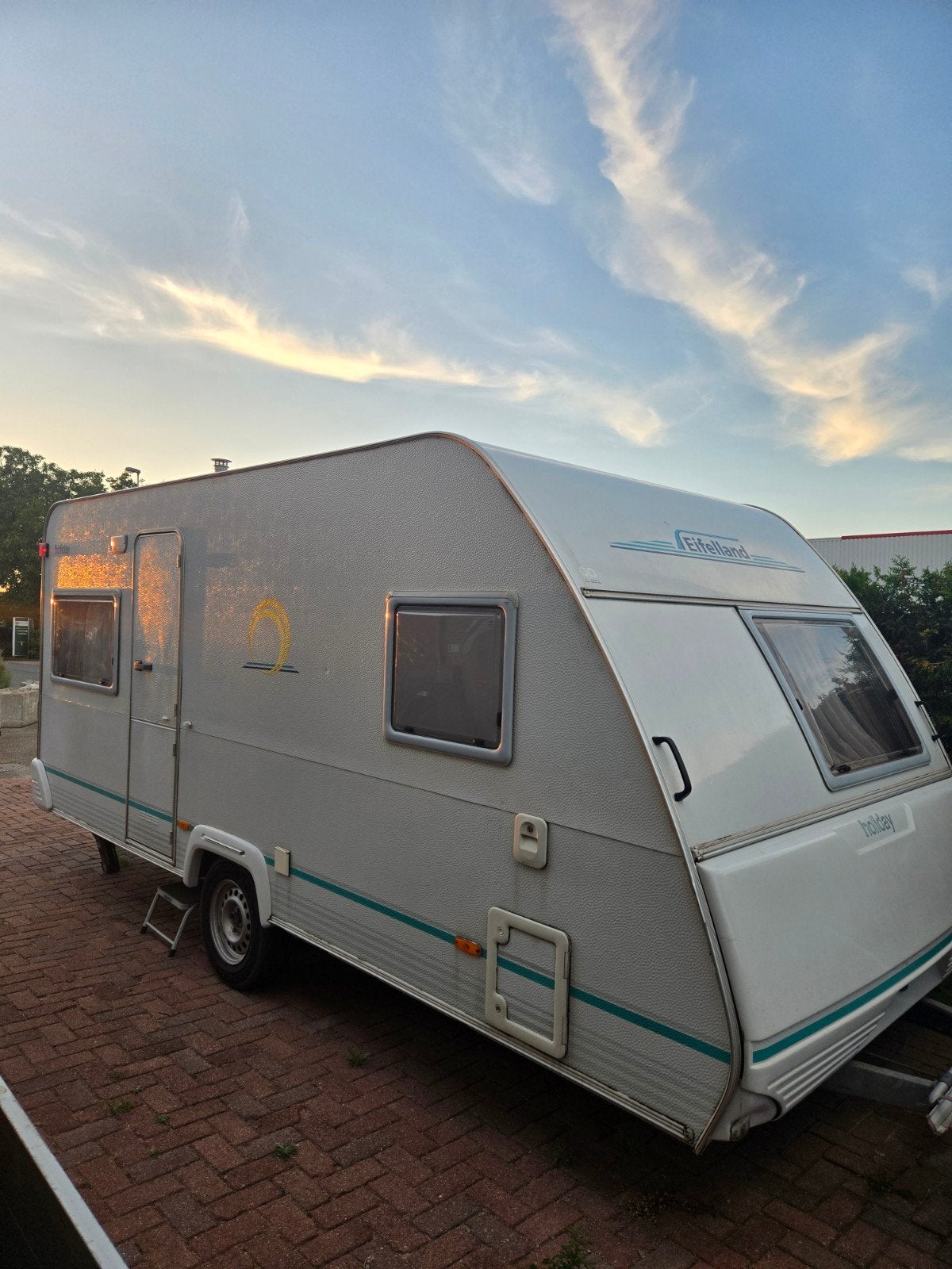 Knaus EIfelland E450 2003 met Luifel, Rondzit, Frans bed, Particulier, 6 tot 7 meter