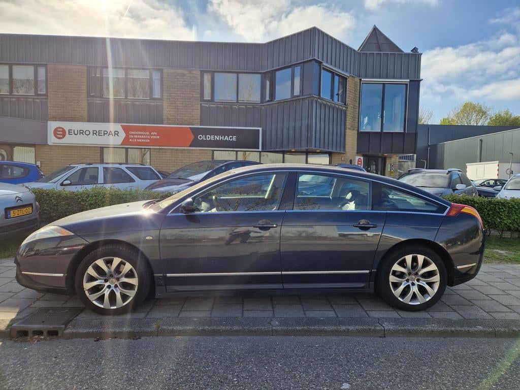 Citroën C6 3.0 V6 24V AUT 2006 Grijs, Zwart, C6, 2946 cc, 4 stoelen