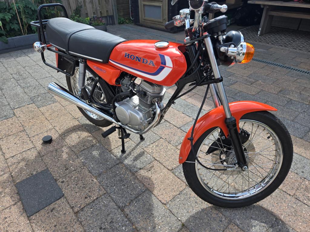 Te koop heel nette Honda cb50j uit 1977, Fietsen en Brommers, Ophalen, Overige merken