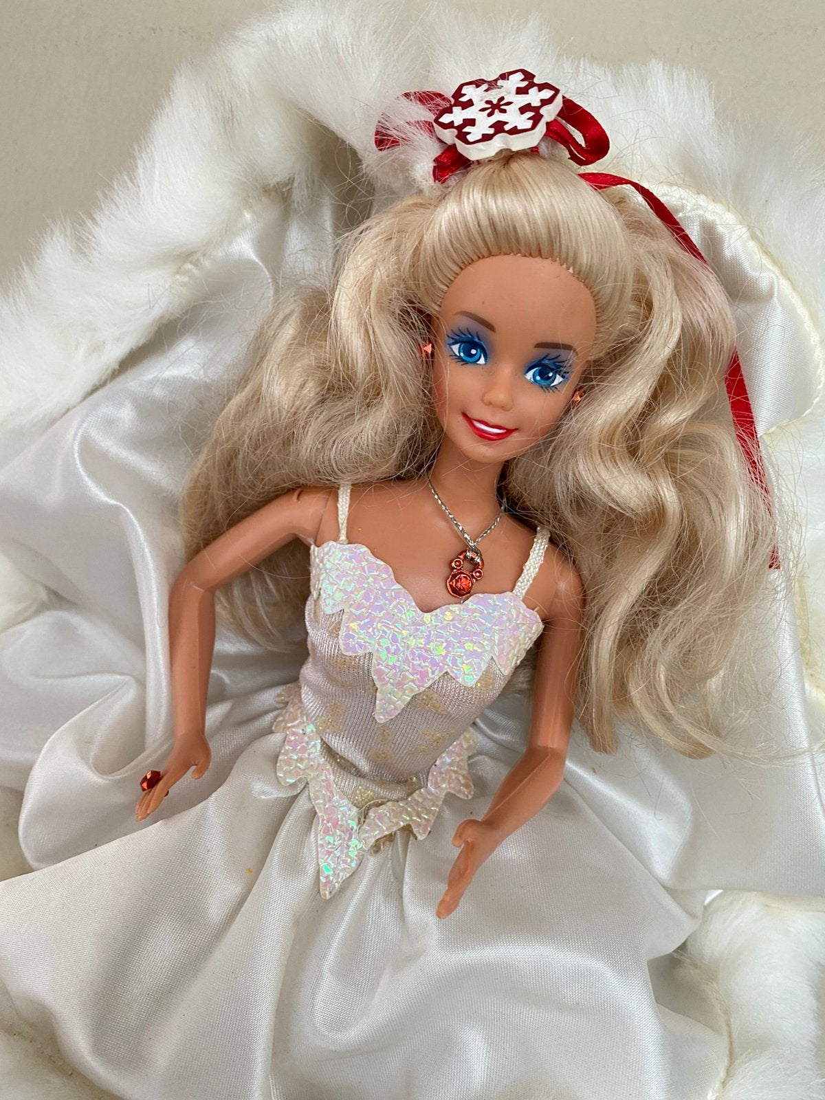 Vintage Barbie 1989 Happy Holidays Christmas Barbie Mattel, Verzamelen, Verzenden, Zo goed als nieuw, Pop