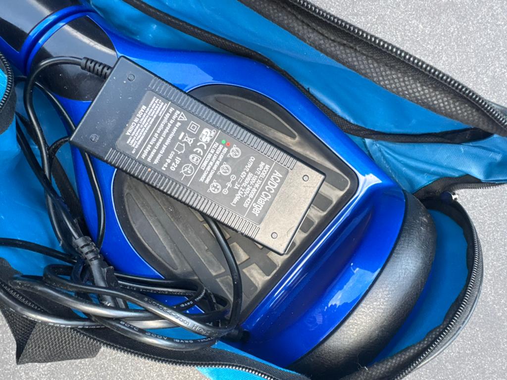 Denver Hoverboard Blauw met Oplader en Draagtas, Ophalen of Verzenden, Gebruikt, Overige typen