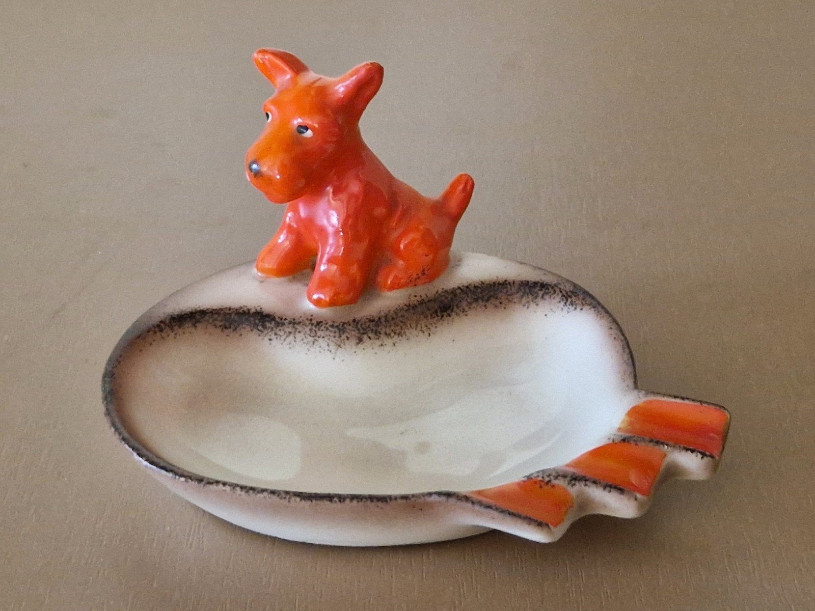 Vintage asbak met Schotse Terriër hondje, Antiek en Kunst, Ophalen of Verzenden