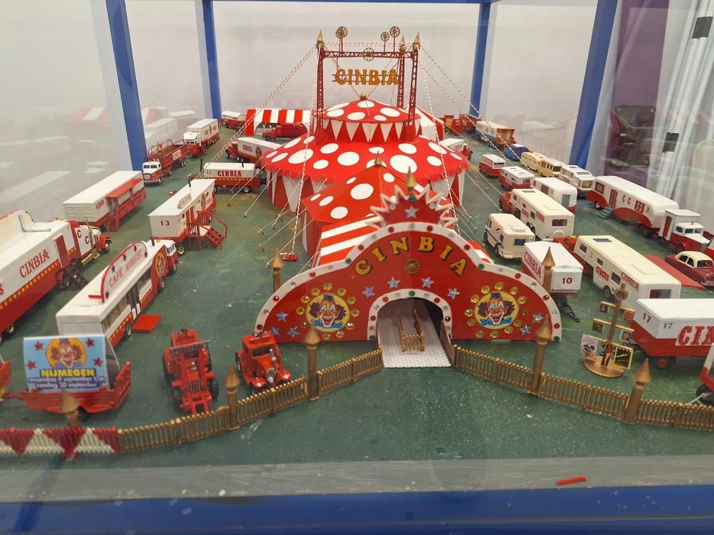 Prachtig diorama circus 130x80x40 cm ophalen wieringerwerf, Ophalen of Verzenden