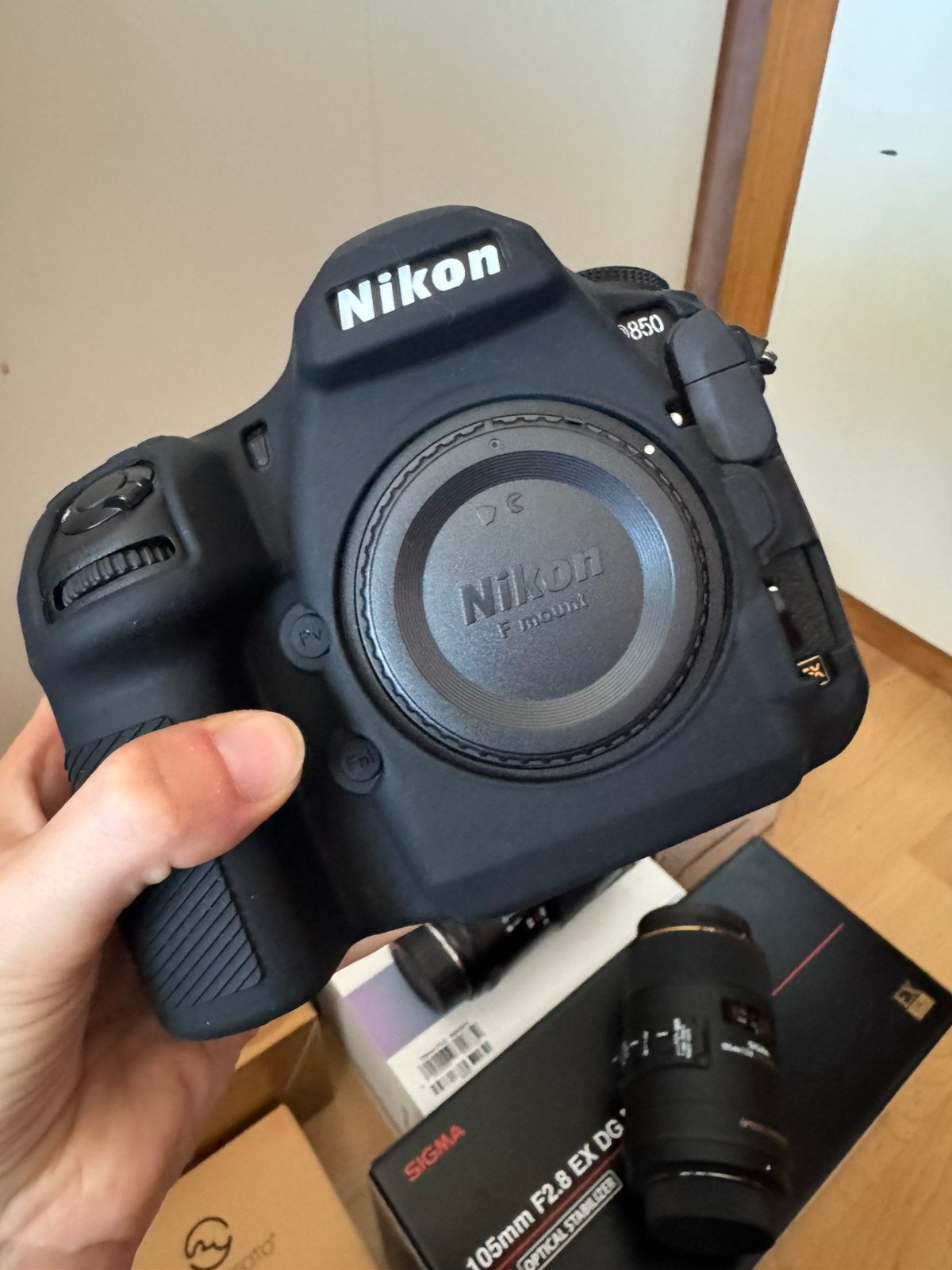 Nikon D850 in nieuwstaat 5.580 clicks + garantie, Ophalen, Zo goed als nieuw, Nikon, Geen optische zoom