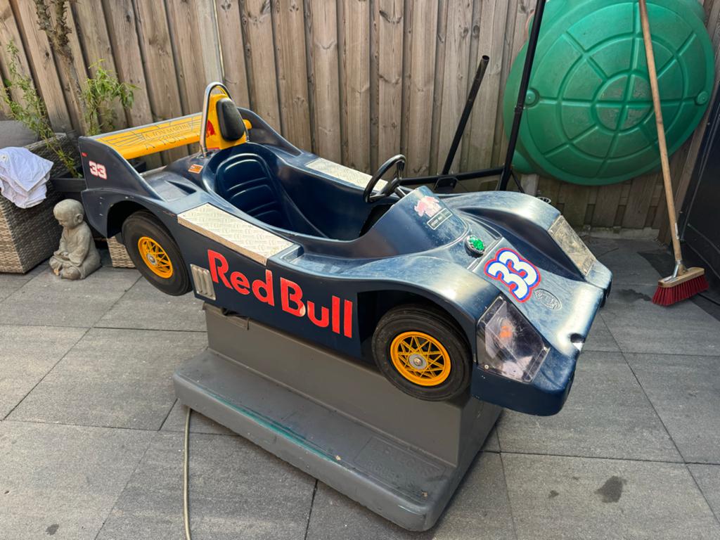 Red Bull F1 Raceauto j. Falgas kiddy ride 230v, Ophalen, Gebruikt