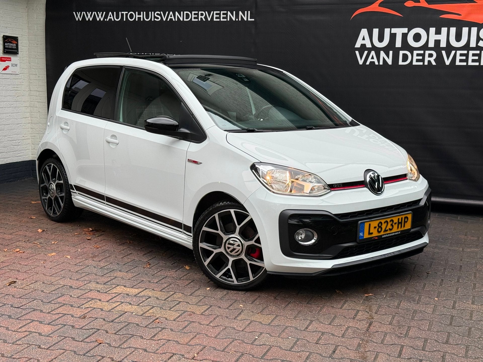 Volkswagen Up! 1.0 TSI GTI Beats/Pano/Clima/Cruise/Camera/DA, Stof, 4 stoelen, 116 pk, Wit