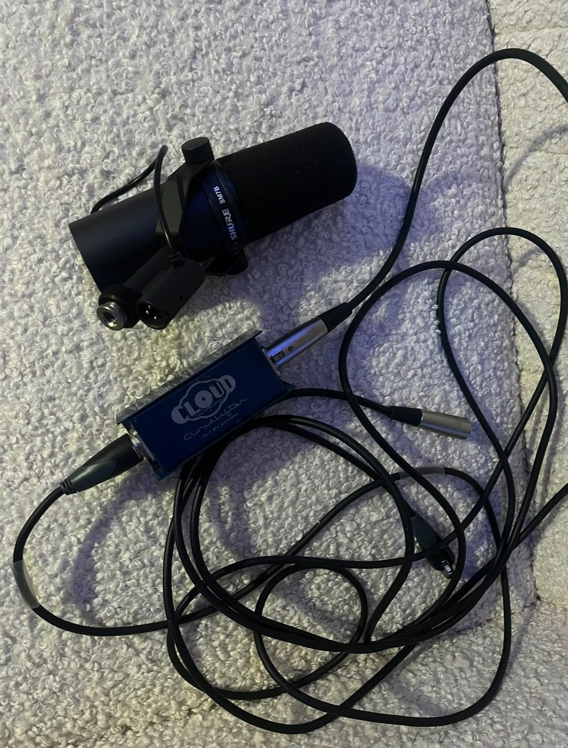 Shure SM7B microfoon met Cloudlifter en statief, Muziek en Instrumenten, Microfoons, Ophalen, Zo goed als nieuw, Studiomicrofoon