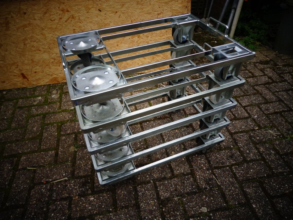 Dolly voor kratten van 60 x 40 cm, Doe-het-zelf en Verbouw, Kratten en Dozen, Gebruikt, Overige typen, 50 tot 75 cm, Minder dan 35 cm