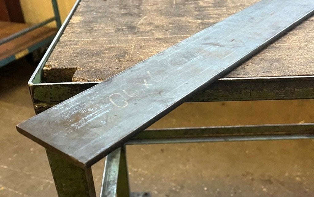 partij stalen strip / plat 80x6  2.8m lang, Ophalen, Nieuw, IJzer