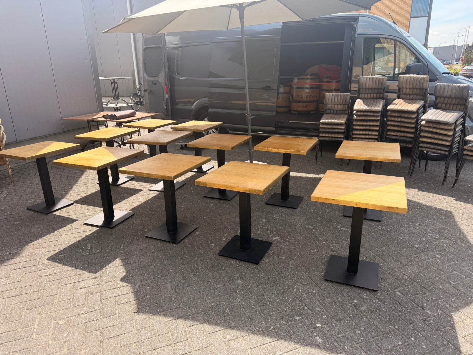 Eettafel cafe tafels bar bistro 70x60 cm massief hout, Huis en Inrichting, Overige houtsoorten, Gebruikt, 50 tot 100 cm, Vier personen