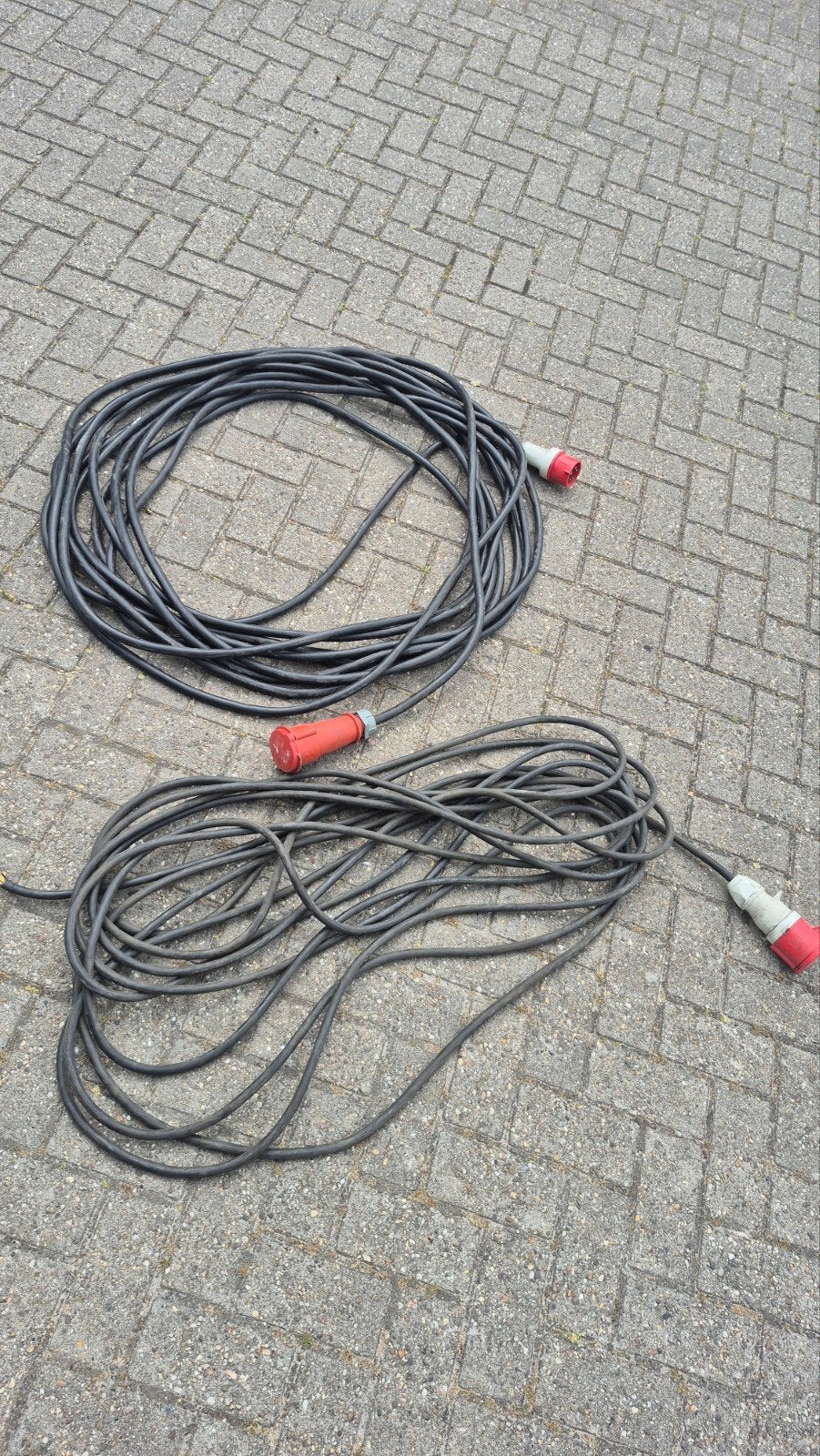 2x CEE verlengkabels - 32A - 400V, Ophalen, Kabel of Snoer